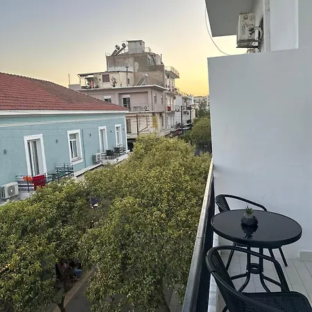 Serena 03 アパート *